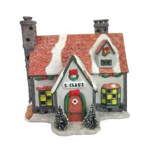 Vintage 1993 Kringle Mountain Santa's House Porcelain Village Cottage with Box